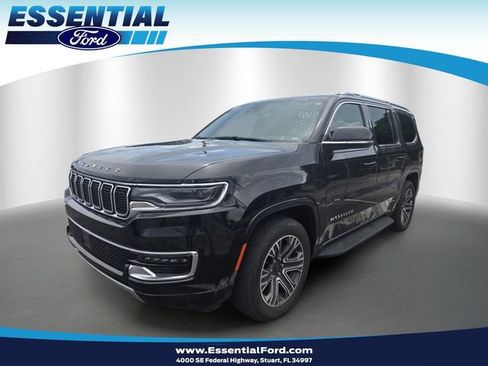 Used 2024 Jeep Wagoneer Series II RWD image 1