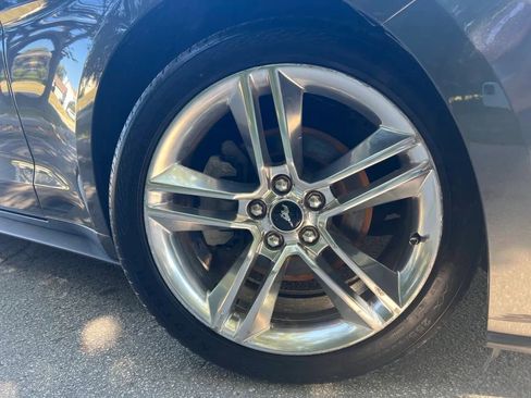 Used 2020 Ford Mustang Premium w/ Equipment Group 201A image 6