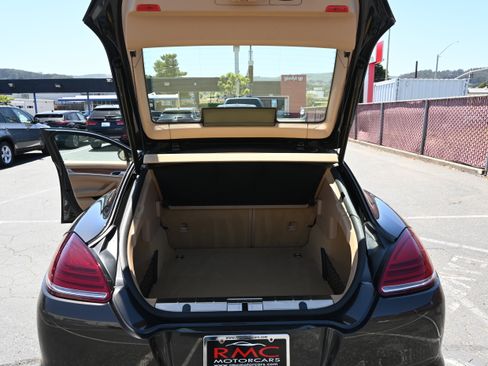 Used 2011 Porsche Panamera S RWD image 38