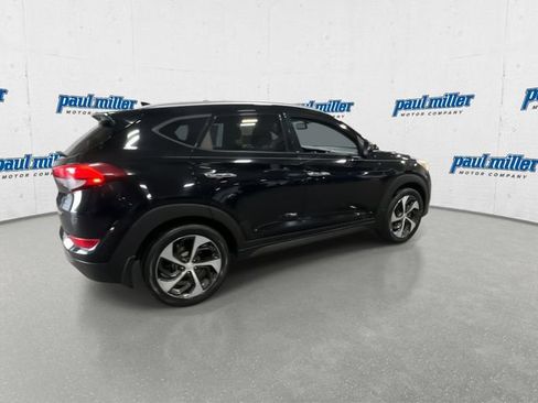 Used 2016 Hyundai Tucson Limited FWD image 12