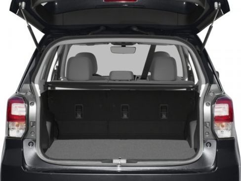 Used 2017 Subaru Forester 2.5i Premium w/ All-Weather Package image 15