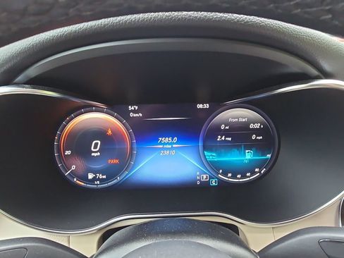 Used 2022 Mercedes-Benz GLC 300 4MATIC image 20