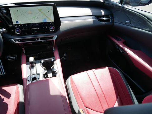 Used 2024 Lexus RX 500h F Sport w/ Convenience Package image 9