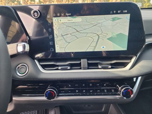 New 2026 Chevrolet Equinox LT w/ Convenience Package II image 68