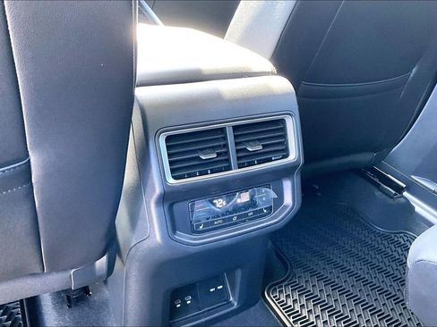 New 2026 Volkswagen Atlas SEL Premium R-Line AWD/4WD image 18