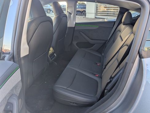 Used 2026 Tesla Model Y Long Range image 7