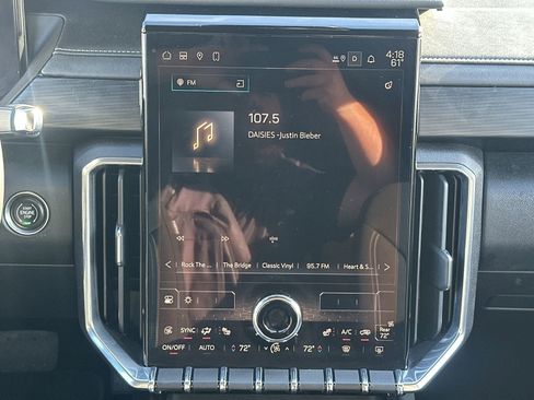 Certified 2025 GMC Acadia Elevation image 25