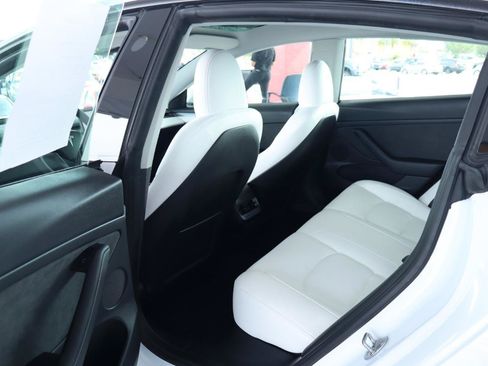 Used 2023 Tesla Model 3 Standard Range RWD image 28