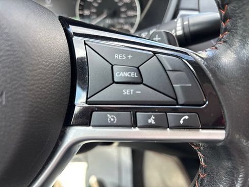 Used 2024 Nissan Altima 2.5 SR FWD image 36