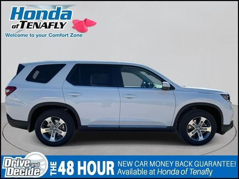 New 2025 Honda Pilot EX-L image 6