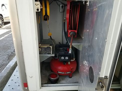 Used 2015 Ford E-450 and Econoline 450 Super Duty w/ Power Windows & Locks Group image 15