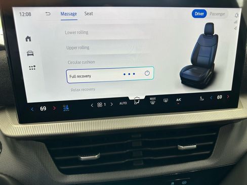 Certified 2025 Ford Explorer ST RWD image 44
