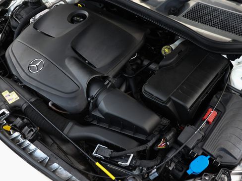 Used 2019 Mercedes-Benz CLA 250 image 51