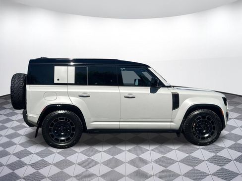 New 2026 Land Rover Defender 110 OCTA AWD/4WD image 7