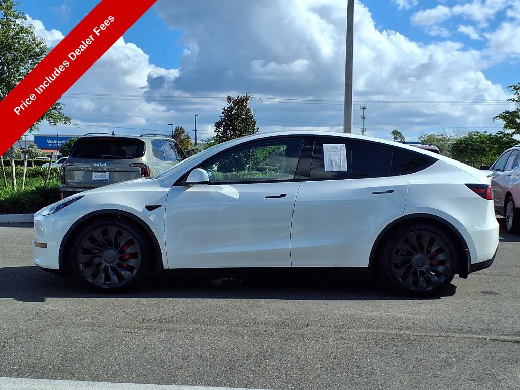 Used 2022 Tesla Model Y Performance AWD/4WD image 5