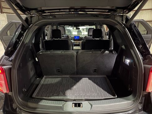Used 2020 Ford Explorer ST AWD/4WD image 19