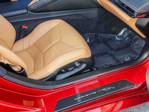 Used 2024 Chevrolet Corvette Stingray Premium Conv w/ Z51 Performance Package image 23
