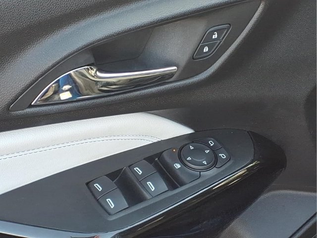 Used 2024 Chevrolet Trax LT w/ LT Convenience Package FWD image 15