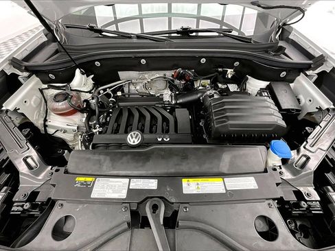 Used 2021 Volkswagen Atlas SEL Premium image 10