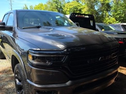 Used 2023 RAM 1500 Limited AWD/4WD image 4