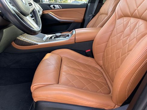 Used 2023 BMW X7 xDrive40i w/ M Sport Package image 17