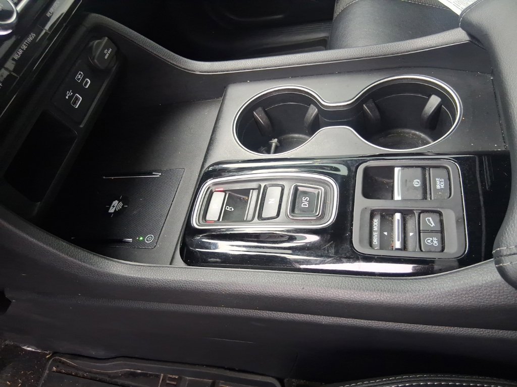 Used 2025 Honda Pilot EX-L image 13
