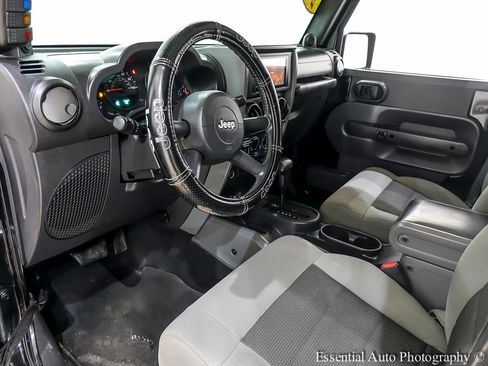 Used 2008 Jeep Wrangler Unlimited X AWD/4WD image 14