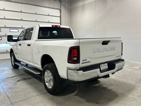 Used 2026 RAM 2500 Big Horn AWD/4WD image 8