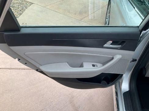 Used 2017 Hyundai Sonata Sport w/ Value Edition Package 02 FWD image 14