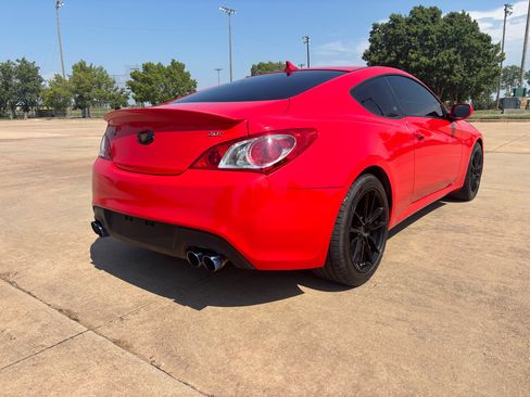 Used 2011 Hyundai Genesis 2.0T image 22