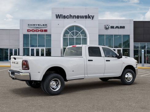 New 2026 RAM 3500 Tradesman w/ Chrome Appearance Group A AWD/4WD image 4