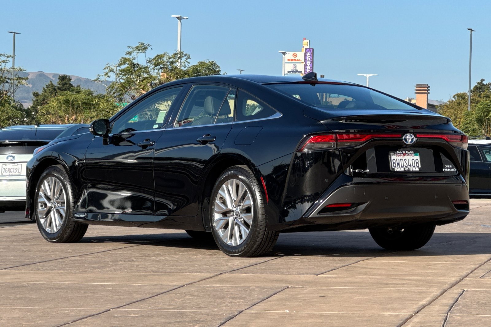 Certified 2021 Toyota Mirai w/ Advanced Technology Package RWD image 7
