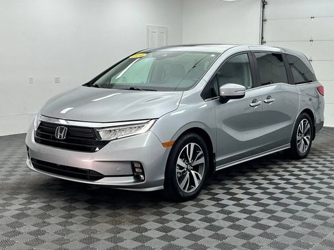 Used 2024 Honda Odyssey Touring image 14