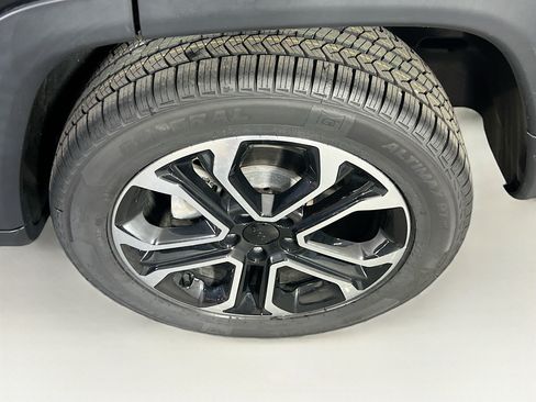 Used 2022 Jeep Compass Limited AWD/4WD image 29
