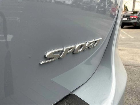 Used 2023 Honda Odyssey Sport image 9