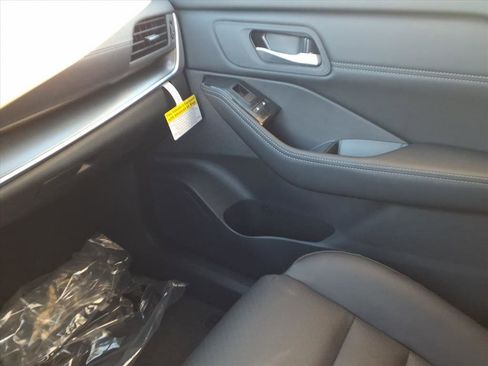 New 2026 Nissan Rogue SV image 23