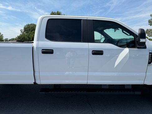 Used 2022 Ford F250 XL w/ Power Equipment Group image 34