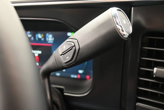 New 2026 Ford F250 Platinum AWD/4WD image 30
