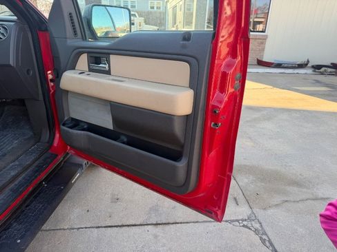 Used 2012 Ford F150 XLT w/ XLT Convenience Pkg image 14