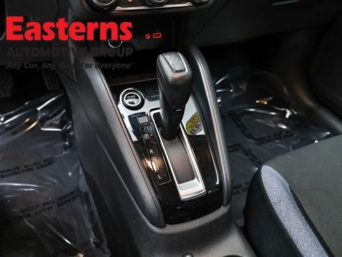 Used 2025 Nissan Versa SV image 13