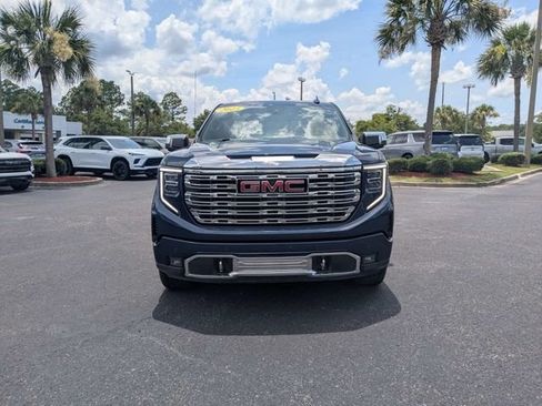 Used 2023 GMC Sierra 1500 Denali w/ Denali Reserve Package AWD/4WD image 8