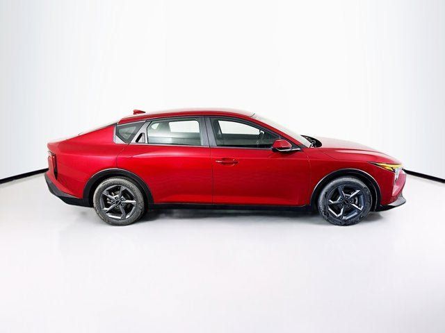 Certified 2025 Kia K4 FWD image 4