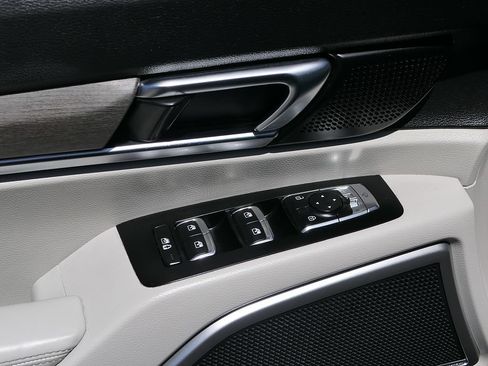 Used 2021 Kia Telluride EX FWD image 14
