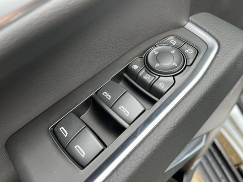 New 2026 GMC Sierra 3500 Denali w/ Denali Reserve Package image 10