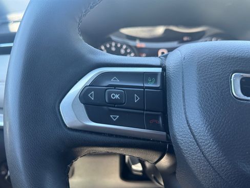 Certified 2025 Jeep Compass Limited AWD/4WD image 18