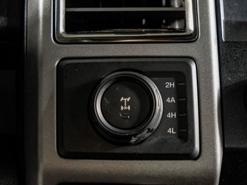 Used 2020 Ford F150 Raptor w/ Equipment Group 802A Luxury image 24