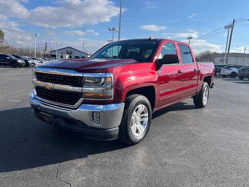 Used 2017 Chevrolet Silverado 1500 LT w/ All Star Edition image 4