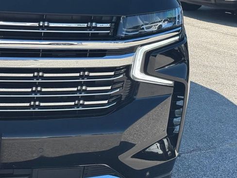 Used 2023 Chevrolet Tahoe Premier w/ Advanced Technology Package AWD/4WD image 10