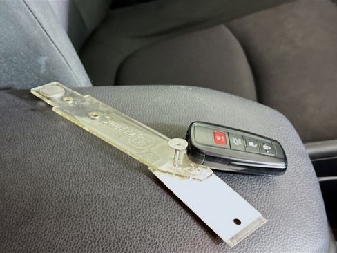 Used 2019 Toyota RAV4 XLE image 33