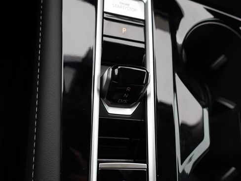 New 2026 Volkswagen Atlas SEL Premium R-Line AWD/4WD image 14